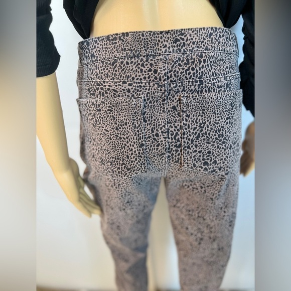 SPANX Jean-ish Leggings in Desert Dot- Size Large - Picture 10 of 10